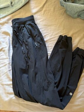 Lululemon Black Athletic Joggers with Zip Pocket